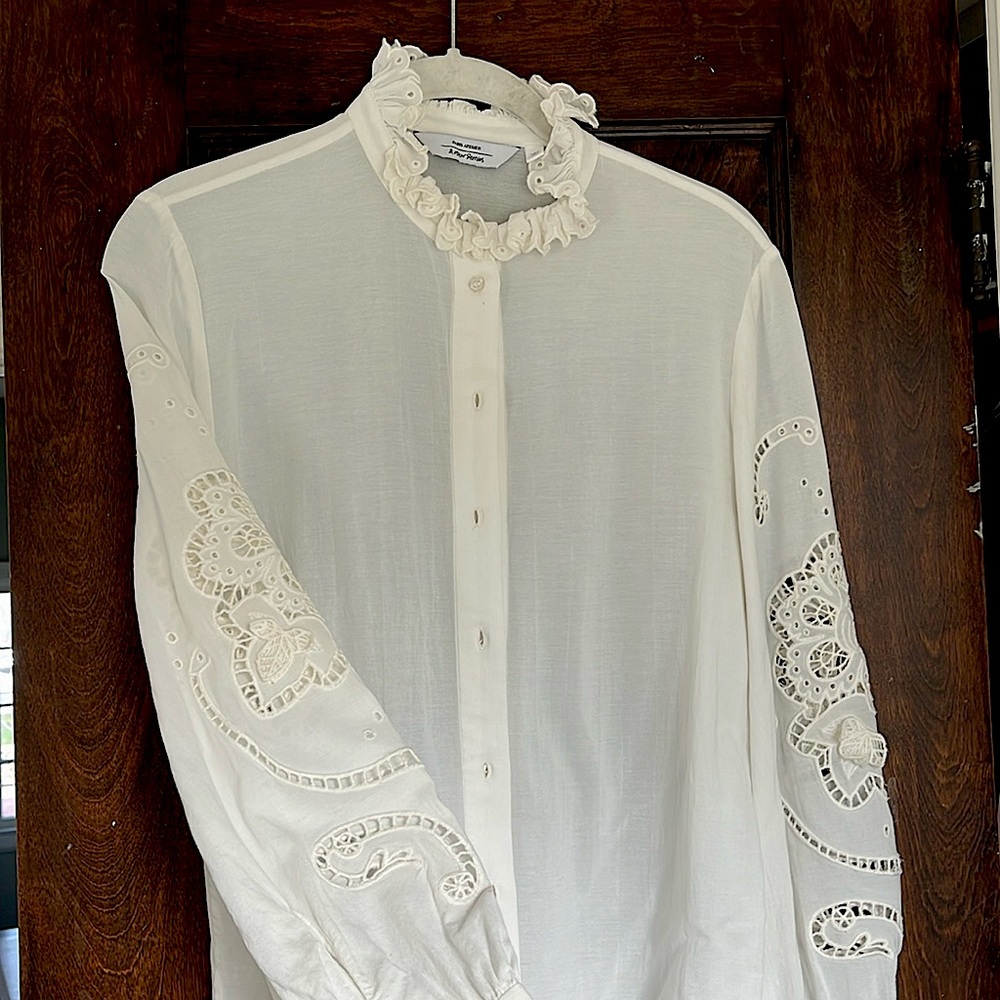 & Other Stories Paris Atelier long-sleeved ivory blouse, size 6.